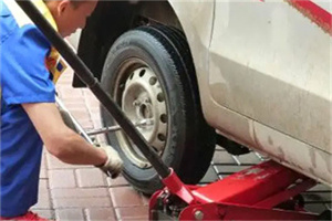 东乡族附近拖车24小时服务热线电话
